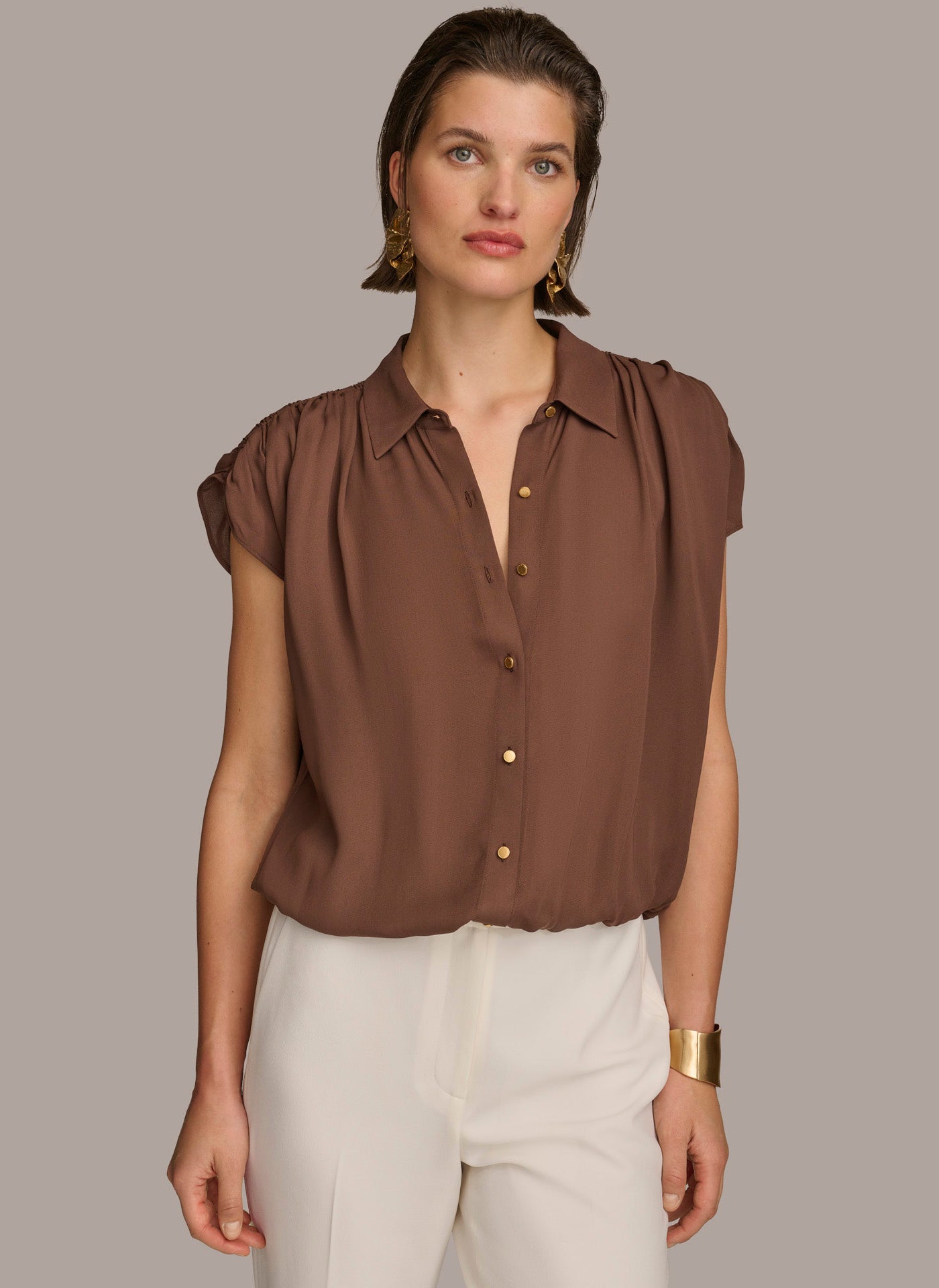 (image for) COMFORTABLE ELASTIC HEM BLOUSE